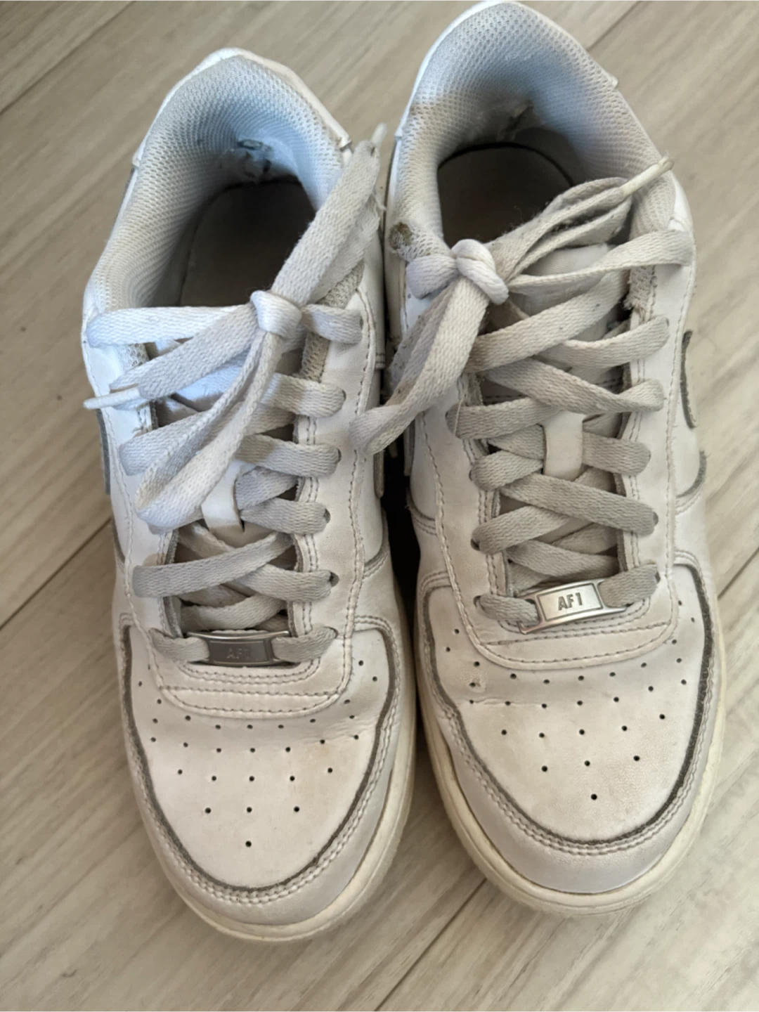 Nike Air Force 1 White Leather Sneakers - photo 3