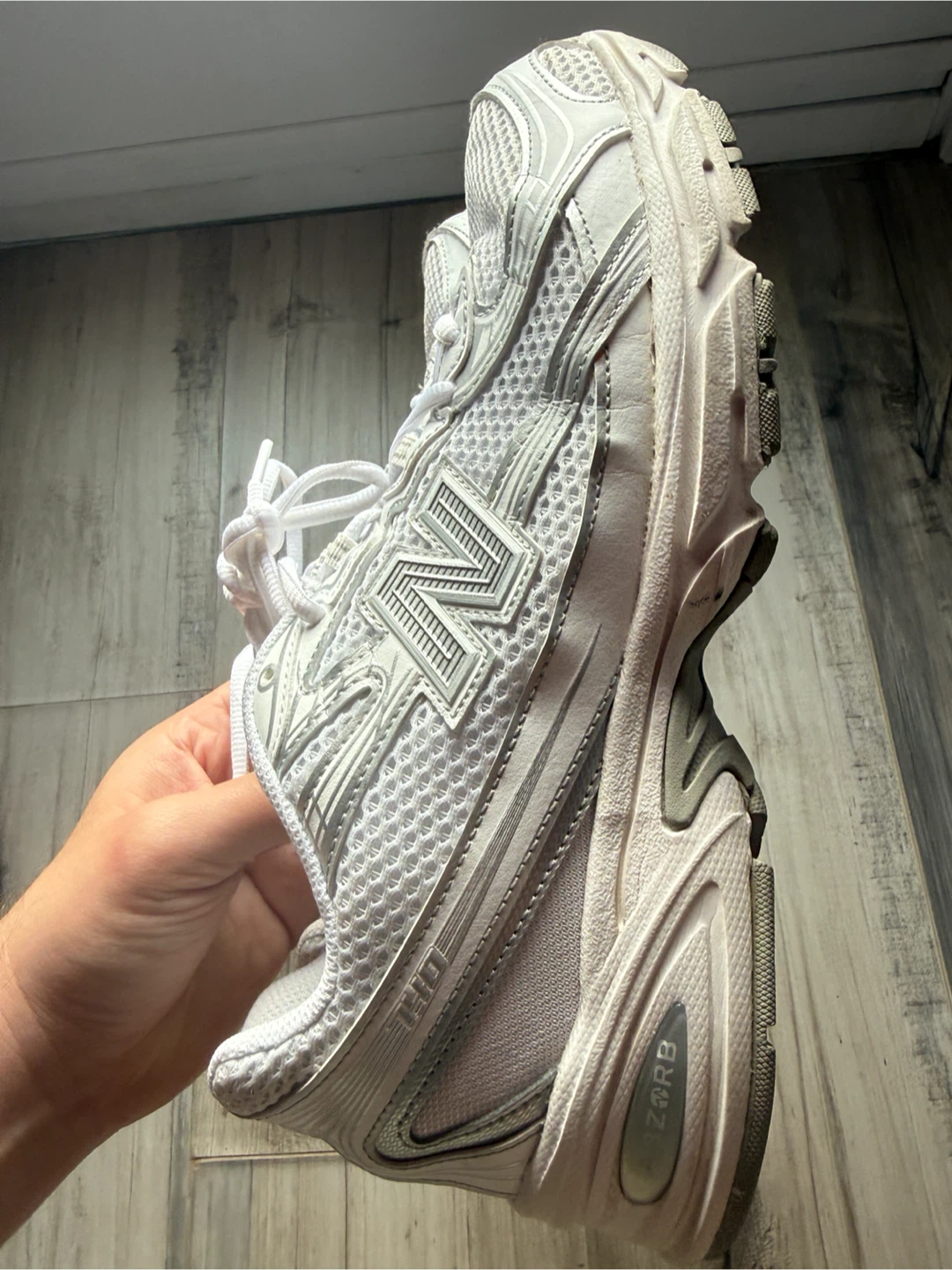 Men’s new balance 740s new