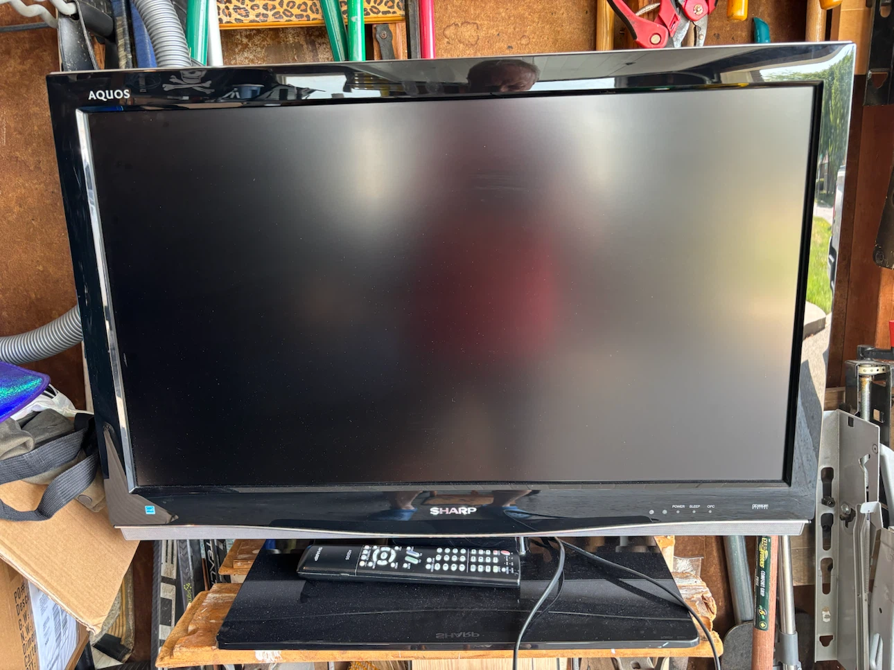 Sharp AQUOS 32-inch TV