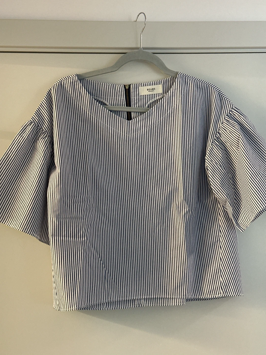 BEAMS HEART Striped Blouse-short wide sleeves