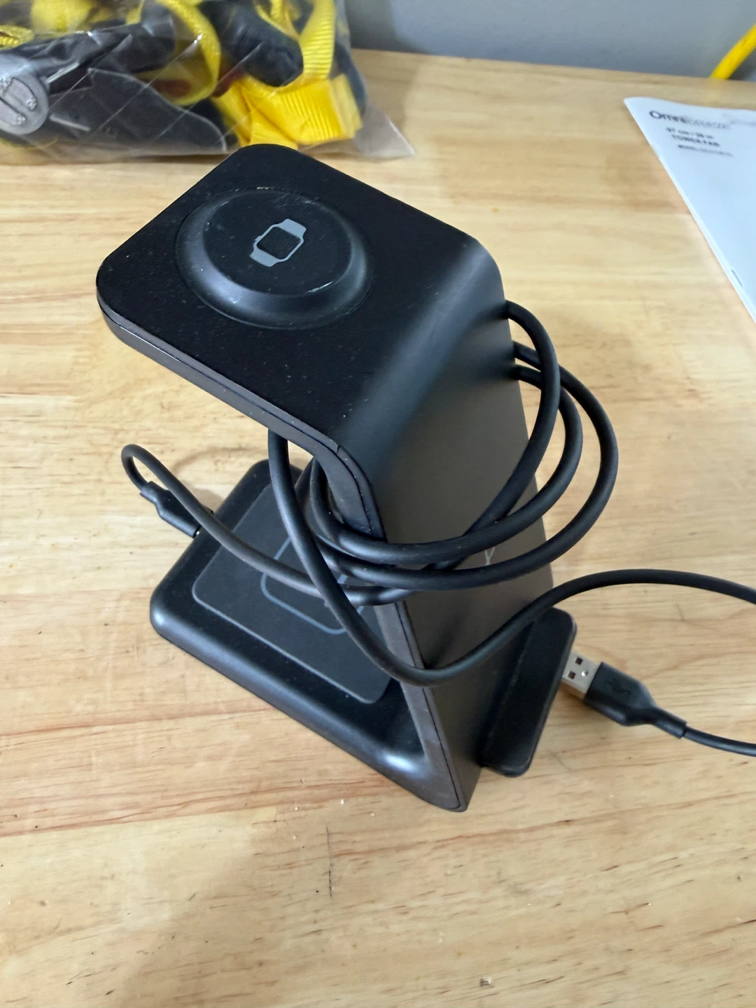 Belkin 3-in-1 Wireless Charging Dock - photo 2