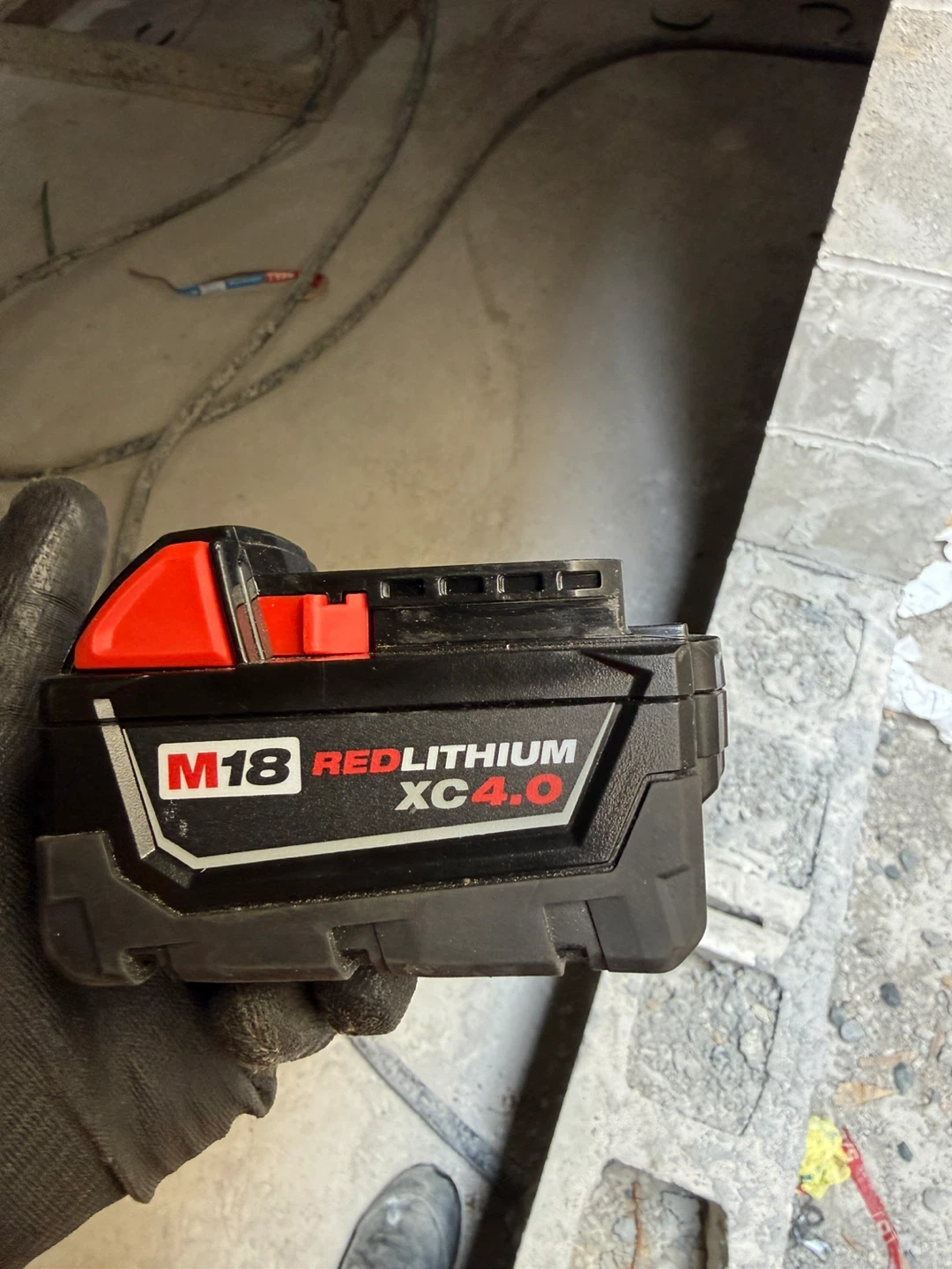 Milwaukee M18 REDLITHIUM XC4.0 4.0 Ah Battery Pack