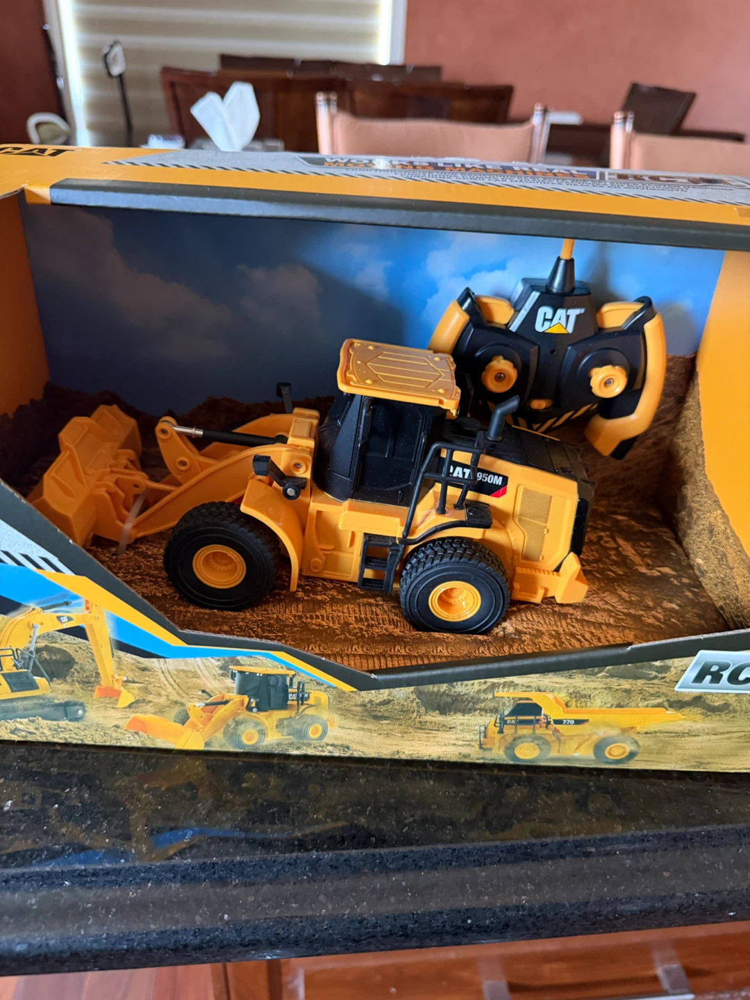RC CAT 950M Wheel Loader Toy - photo 5