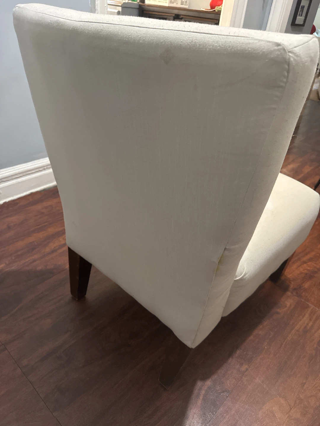 Cream Upholstered Accent Chair - photo 3