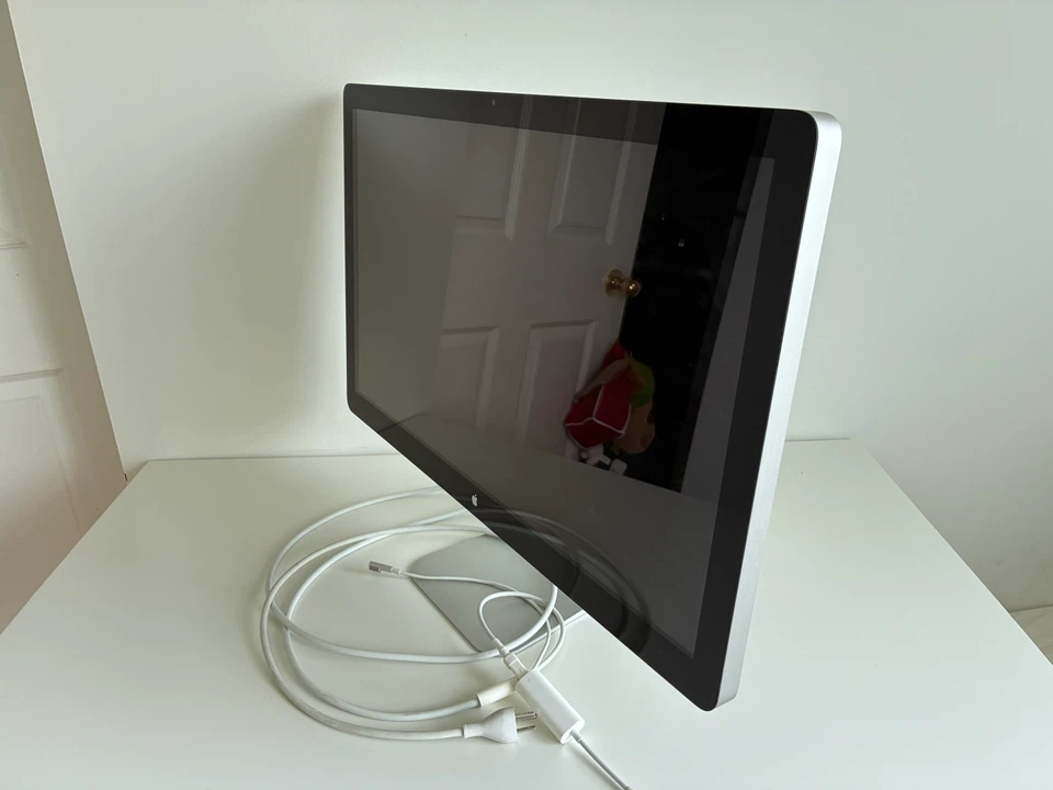 Apple Thunderbolt Display 27 - photo 2
