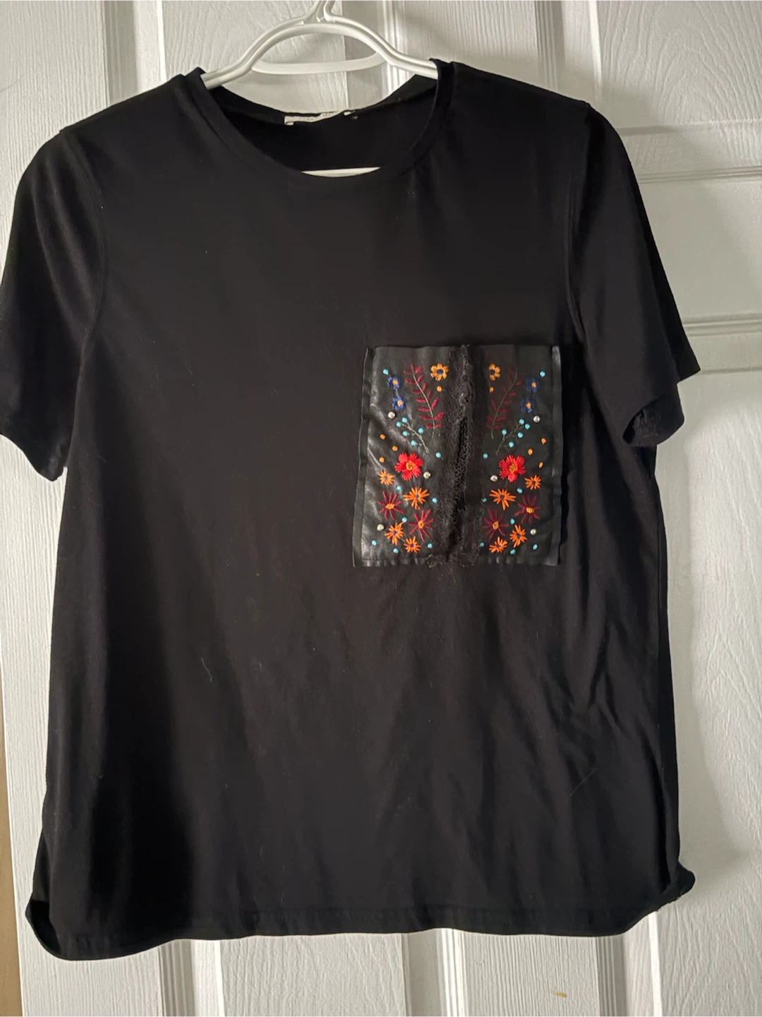 Zara Trafaluc Embroidered Pocket/s/m no size tag