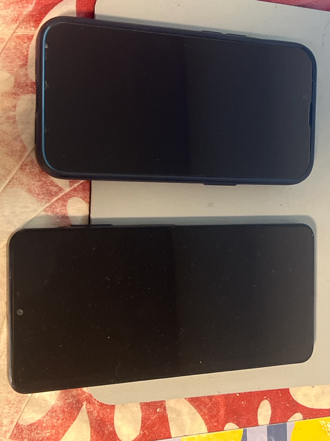 iphone 14 and samsung