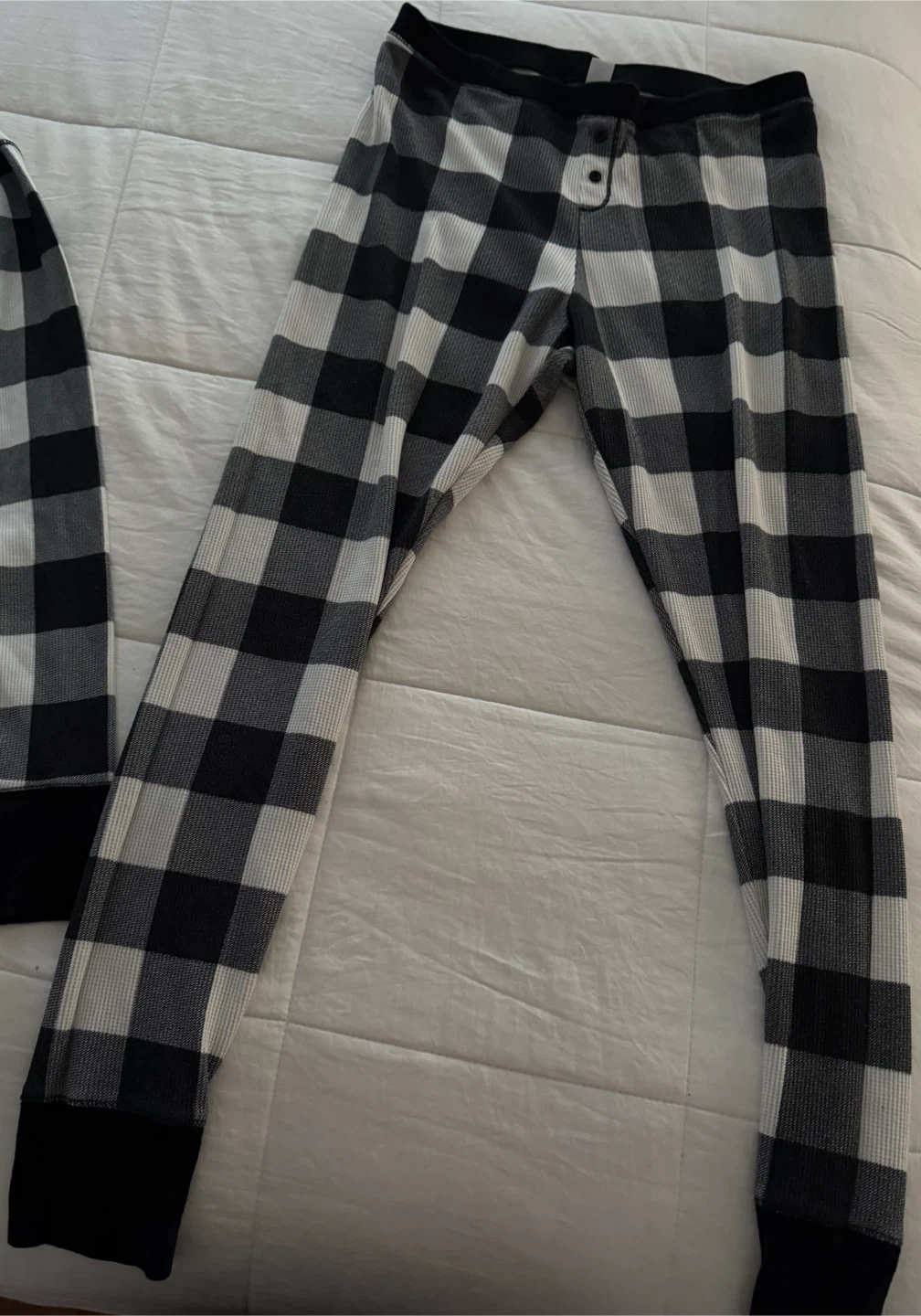 Old Navy Buffalo Check Pajama Set - Size L - photo 2