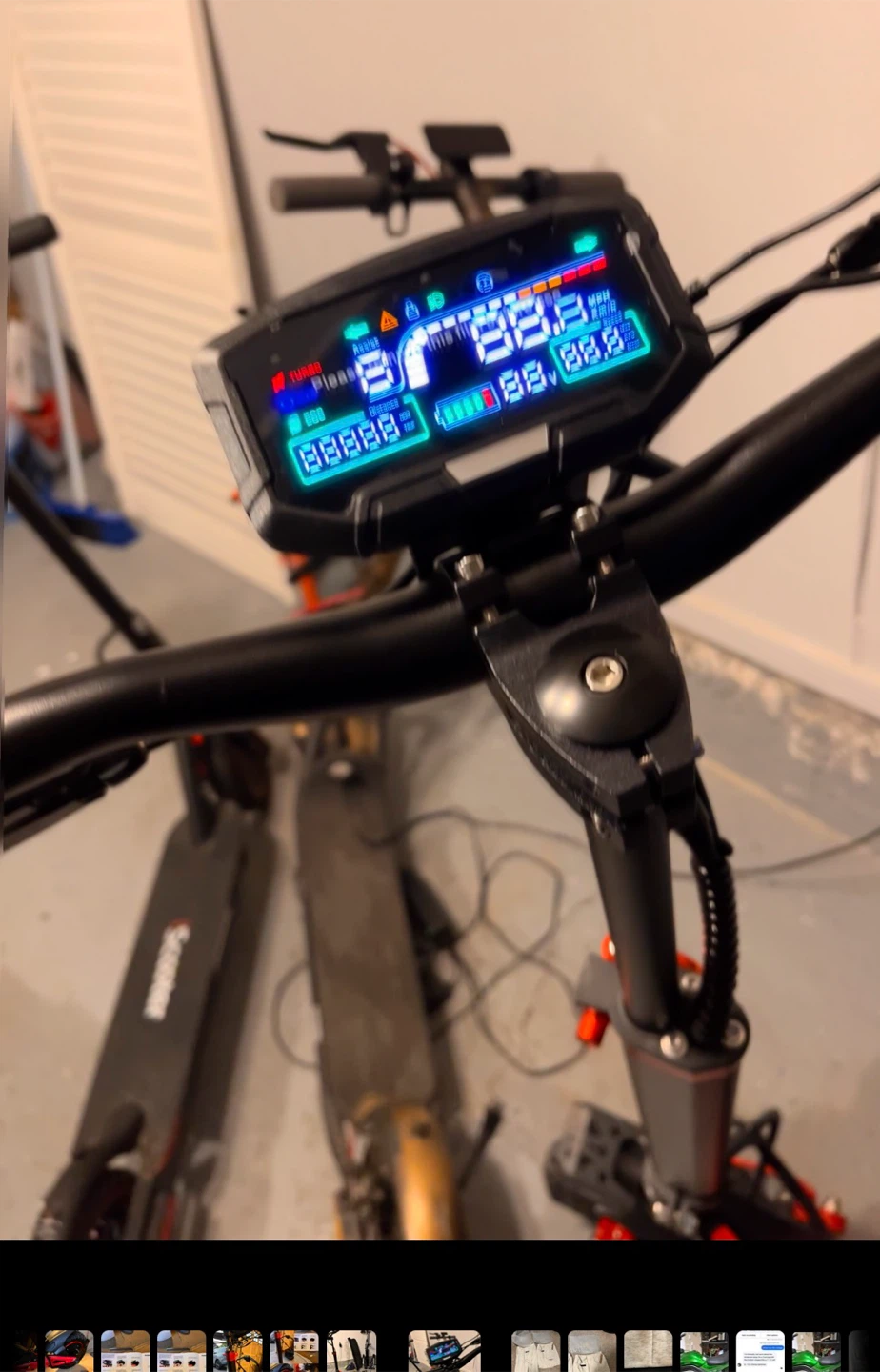 J15 MAX Electric Scooter 1600W 48V 18Ah