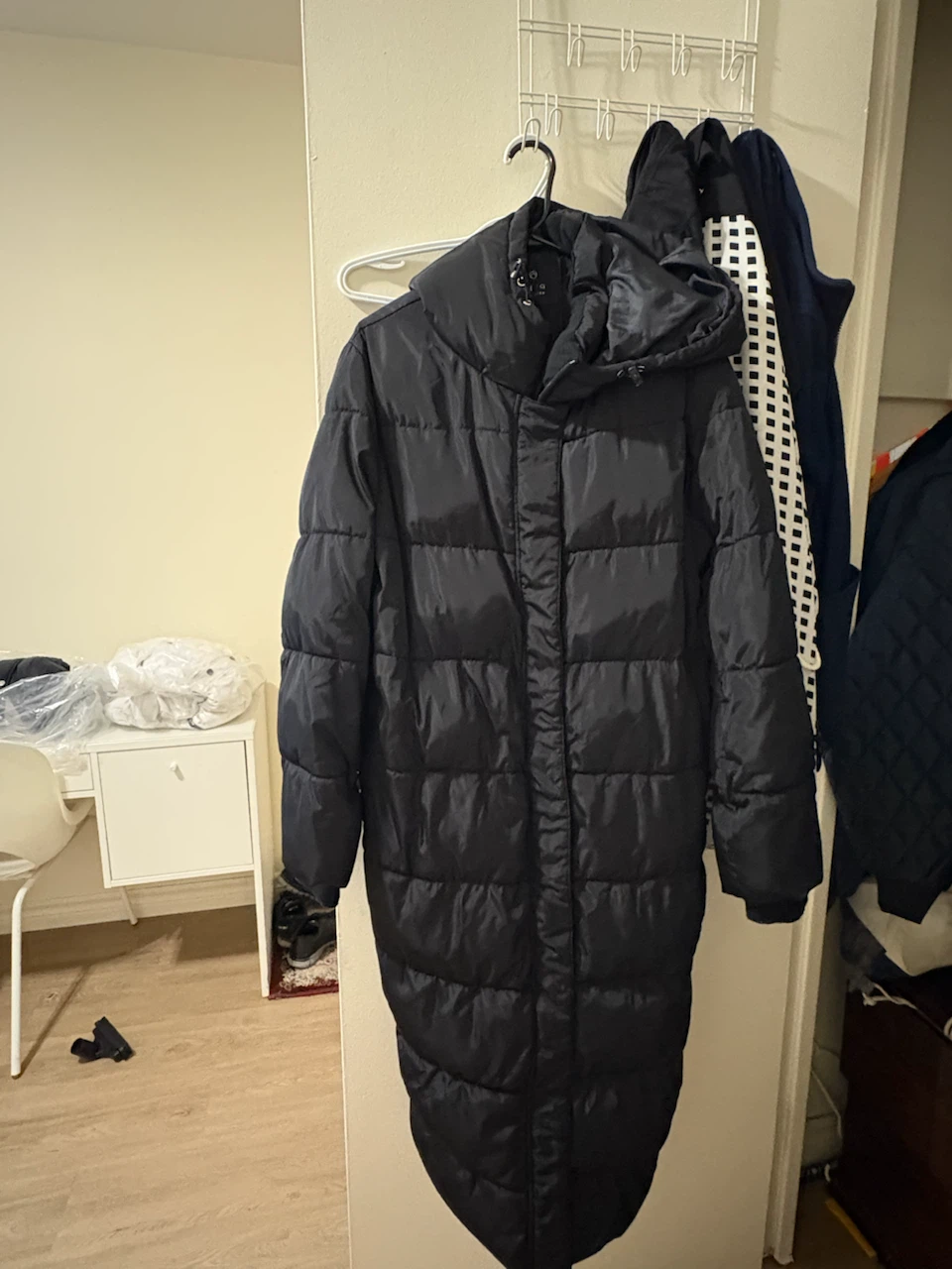 Alta Suzy Shies Puffer Coat