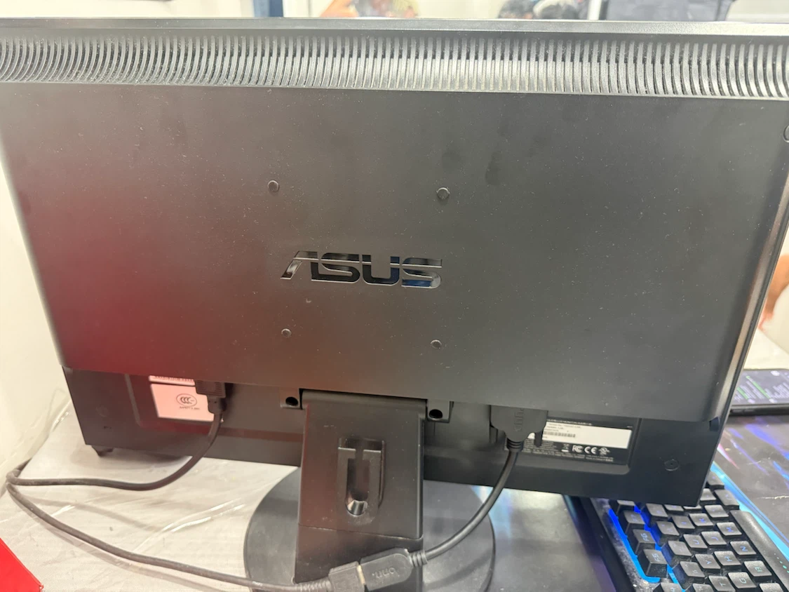 ASUS VW22A LCD Monitor - photo 4