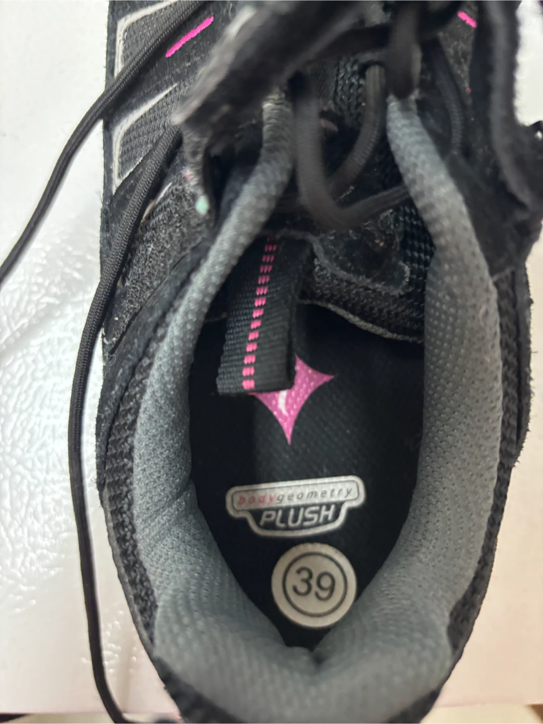 Specialized Women's Cycling Shoes Size 39 - photo 2