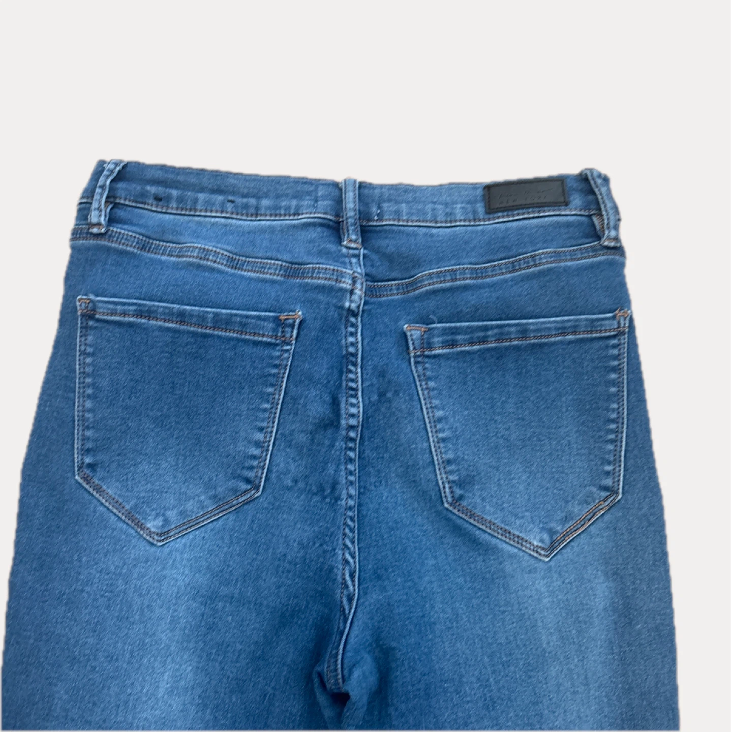 Nicole Miller Soho High Rise Ankle Skinny Jeans - Size 8 - photo 4