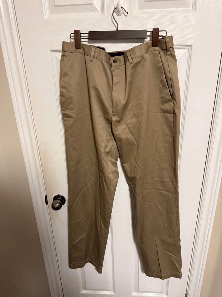 [USED] 2x Haggar Men’s Dress Pants (36x34) – Khaki / Black - photo 2