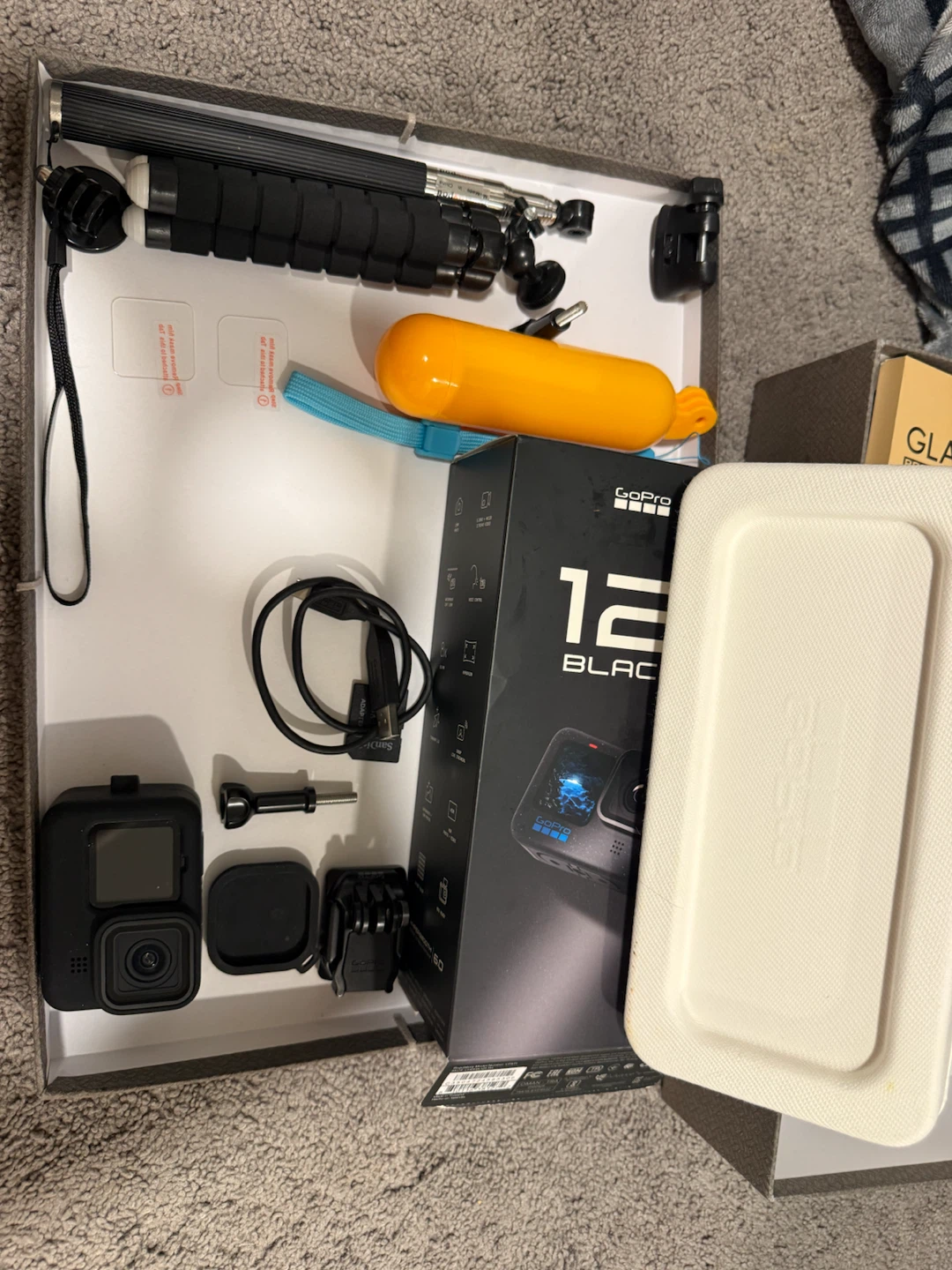 GoPro HERO12 Black (like brand new)  + 256GB SD Card - photo 2