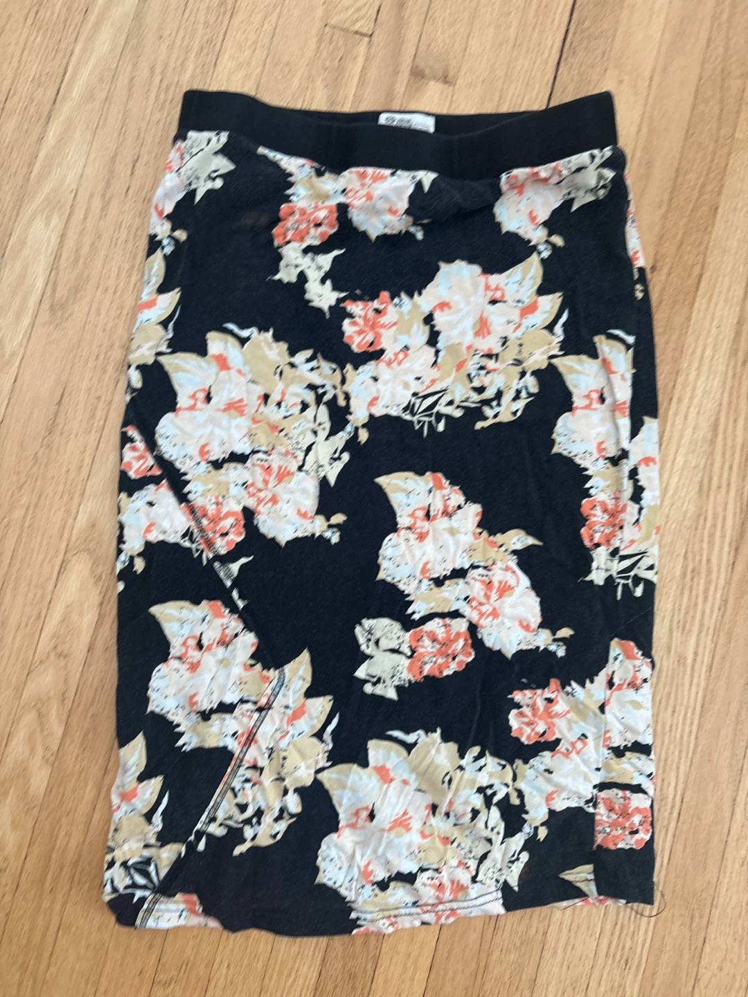 Volcom Floral Pencil Skirt Size M
