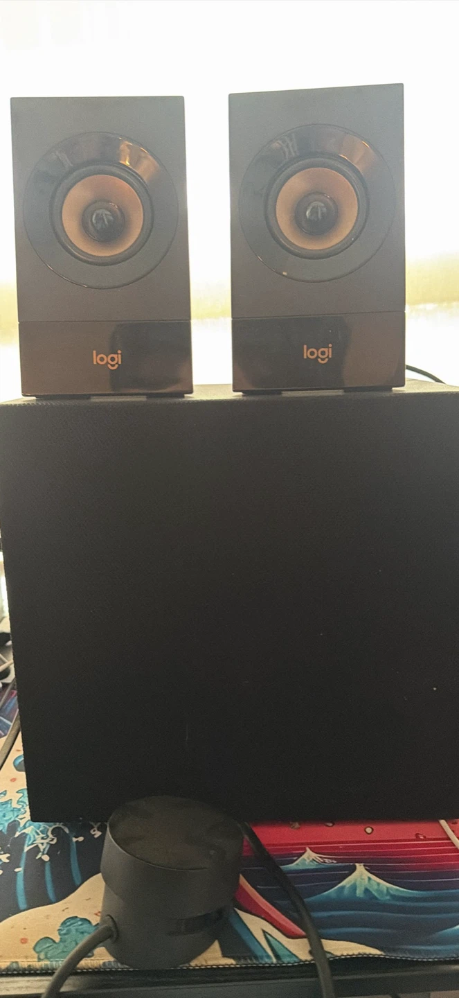 Logitech Z200 Stereo Speakers and Subwoofer