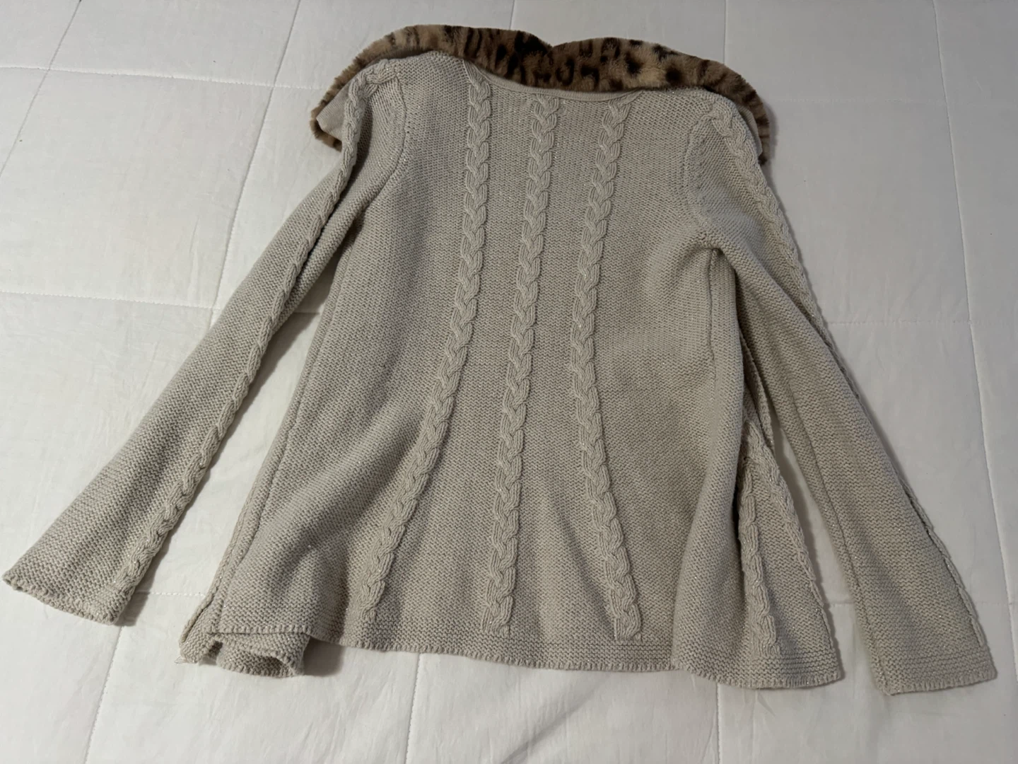 Max Studio Kids Cardigan with Faux Fur Collar - photo 3