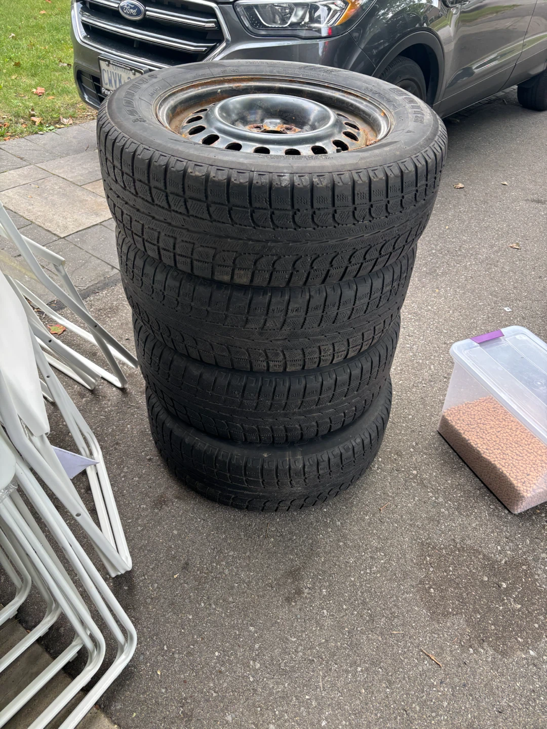 Set of 4 Winter Tires on Rims 225/65/17