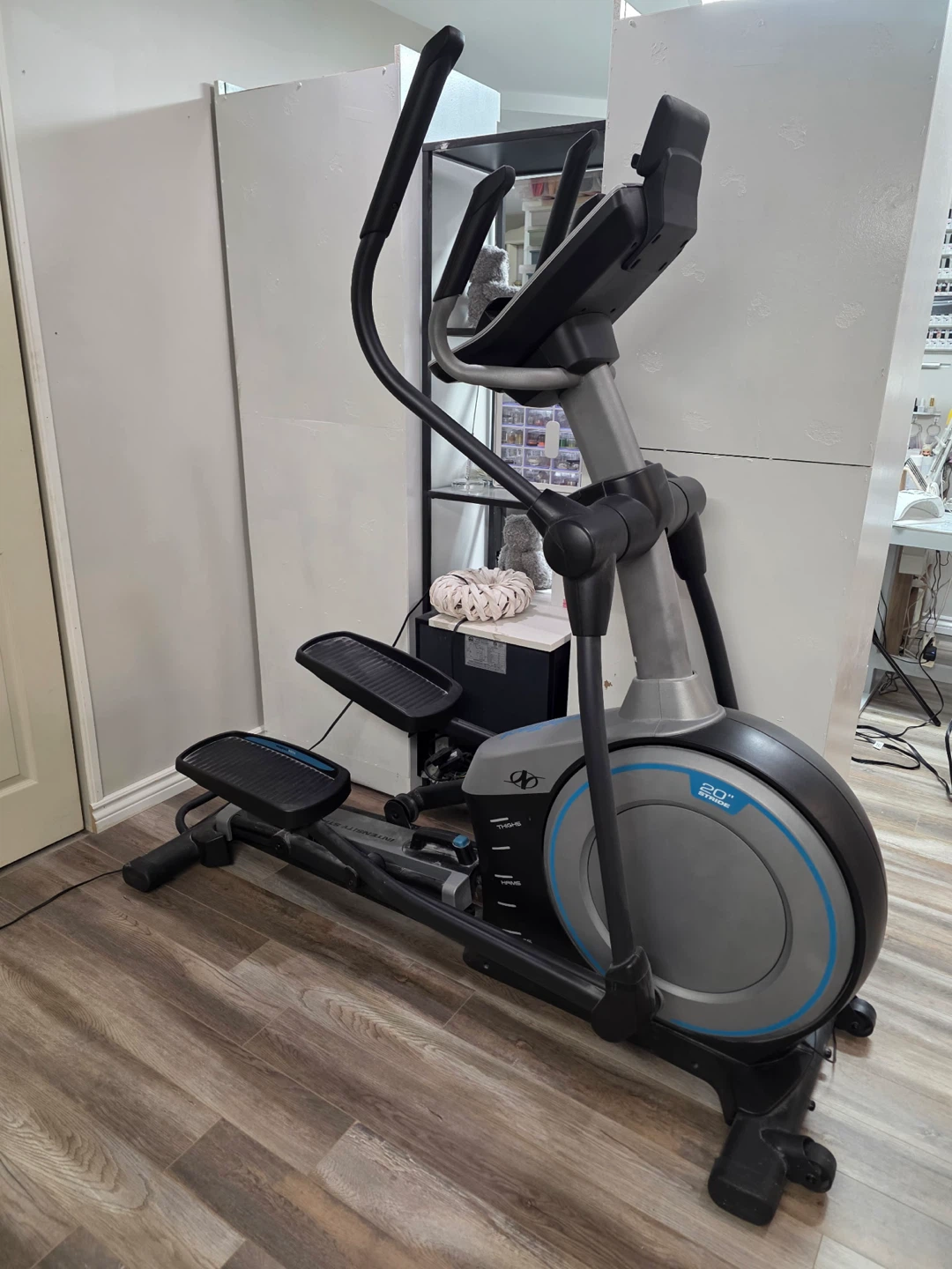 NordicTrack Commercial 12.9 Elliptical - photo 2