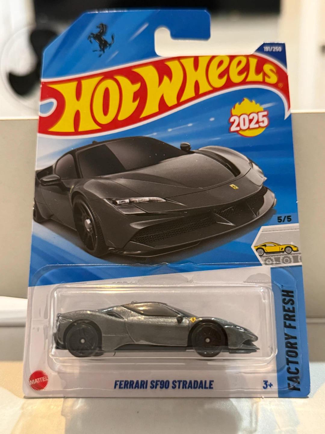 Hot Wheels Grey Ferrari SF90 Stradale