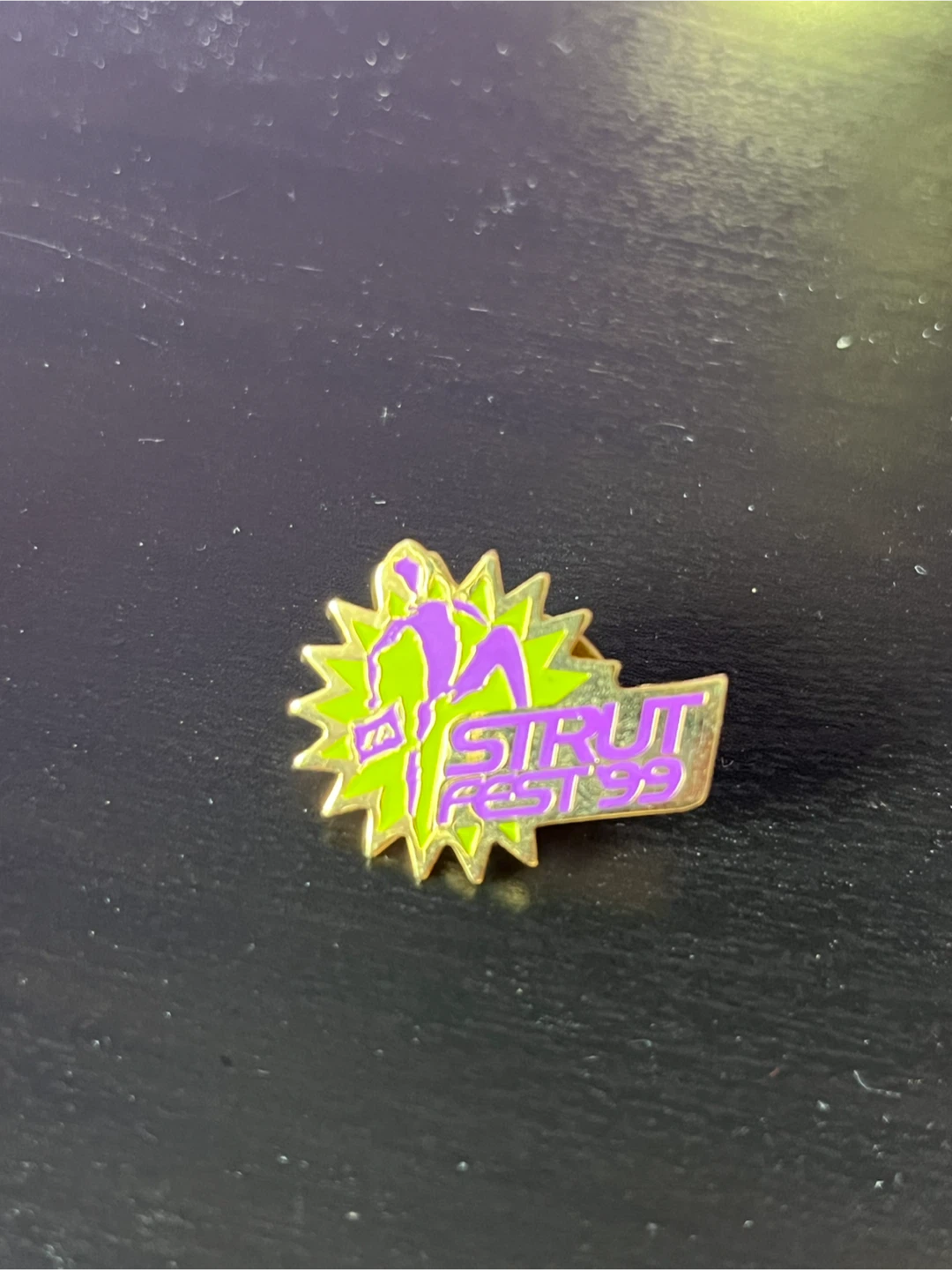 Strut Fest '99 Lapel Pin