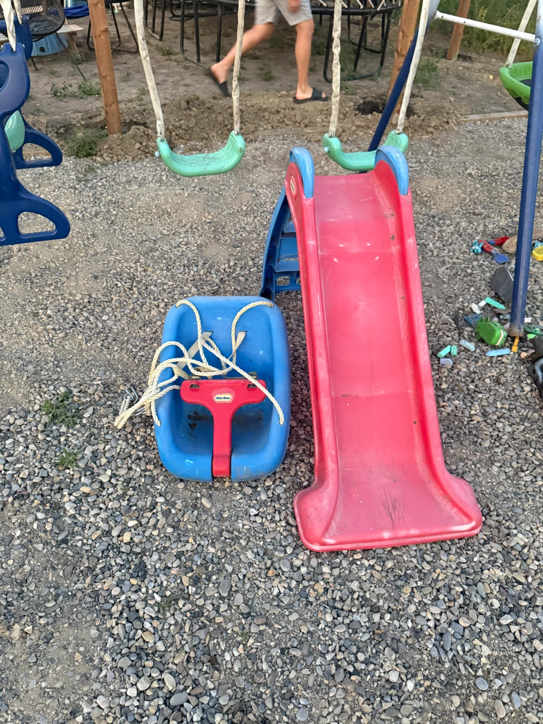 Swing set, small trampoline, Littlered slide and baby swing - photo 2