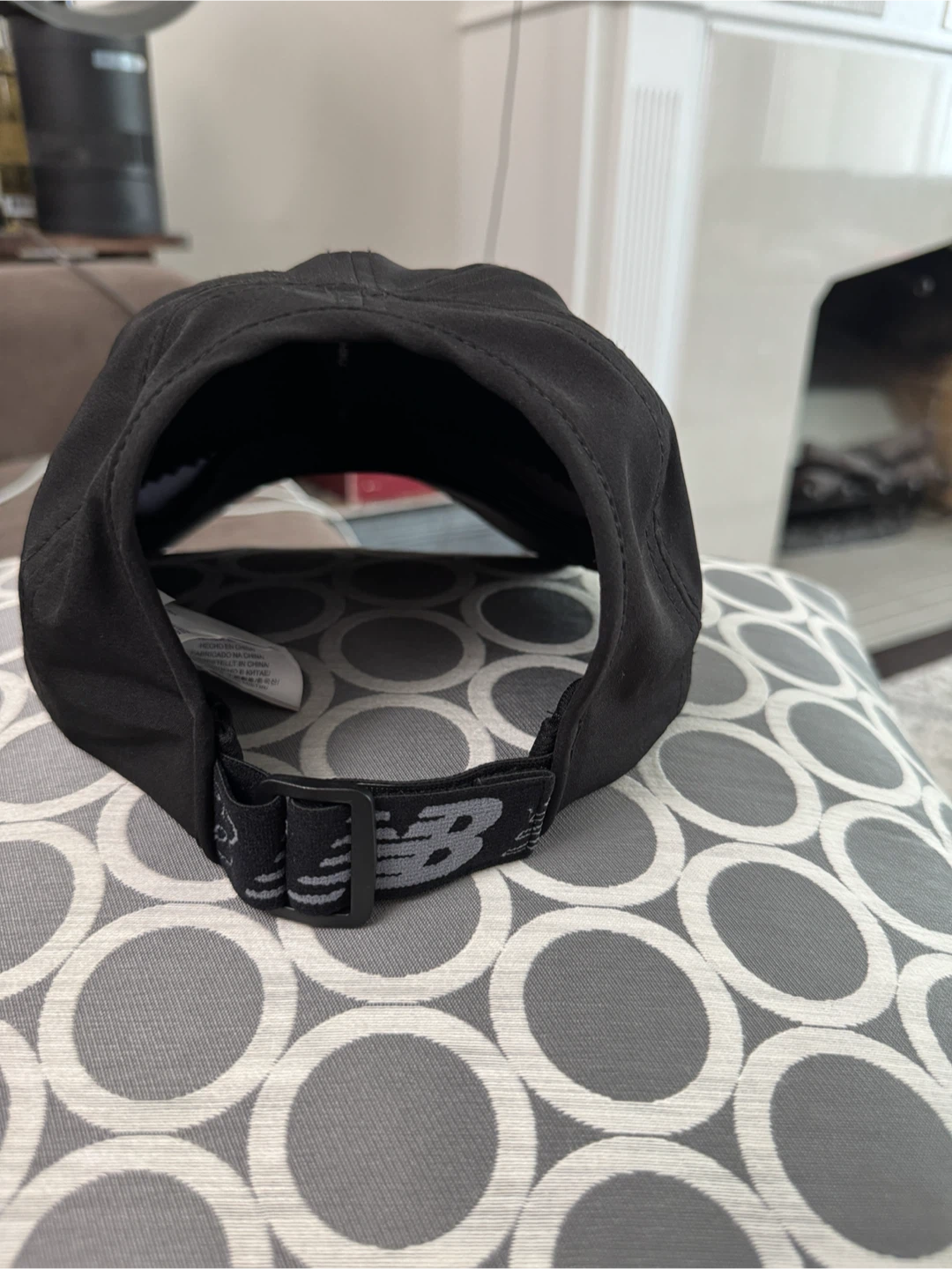 Brand New, New Balance Black Baseball Cap - photo 2