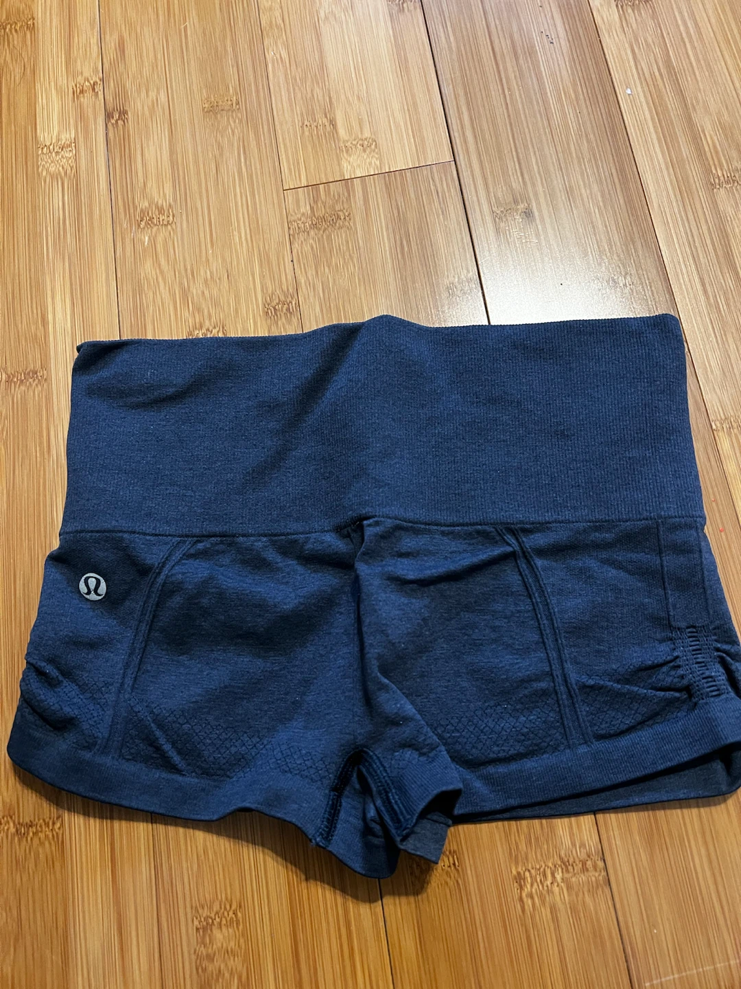 Lululemon Navy Blue Shorts - photo 2