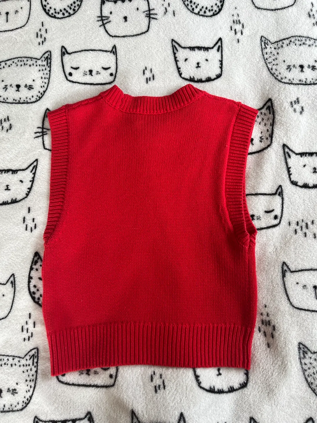 Aritzia Red Knit Sweater Vest - photo 2