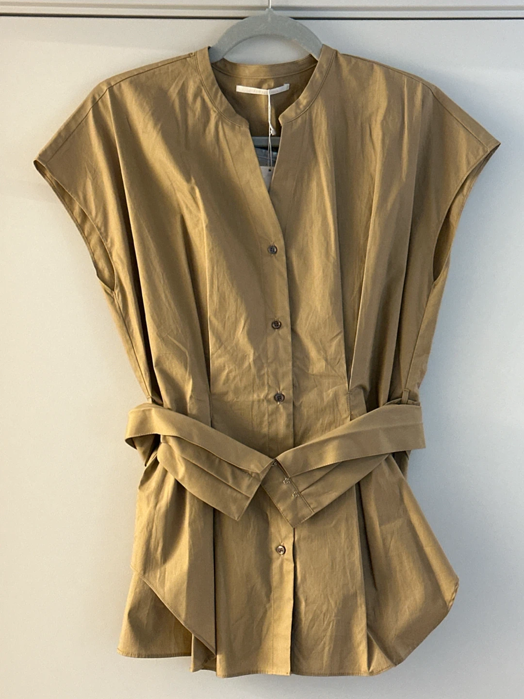 Japanese brand Women's Beige Collared Button-Up