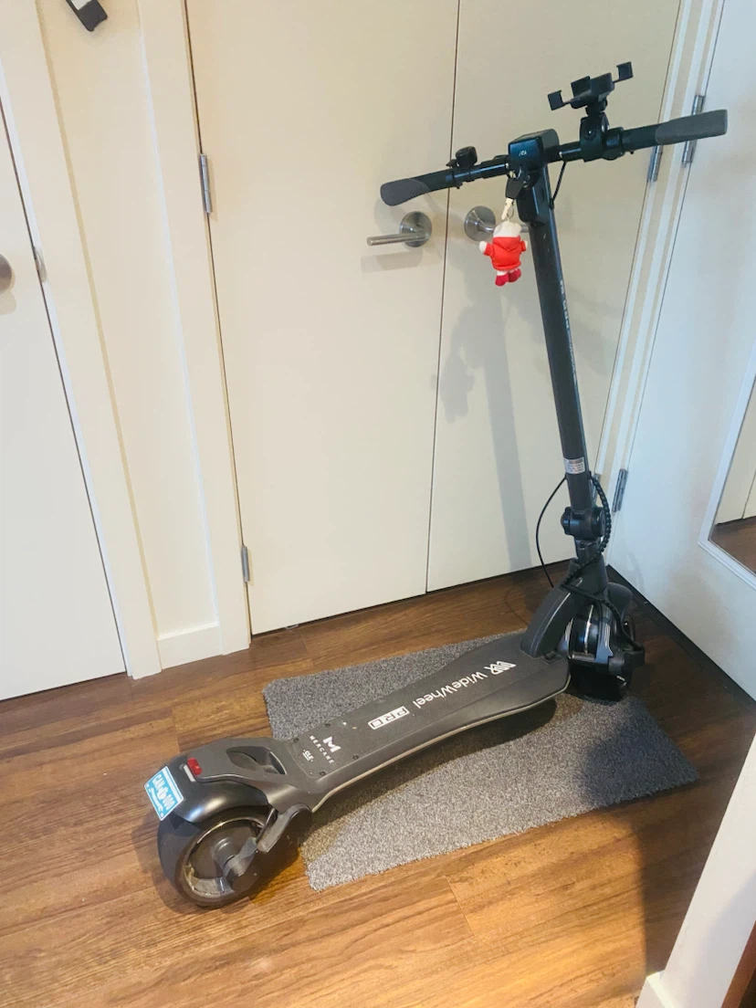 Mercane Widewheel Pro Electric Scooter