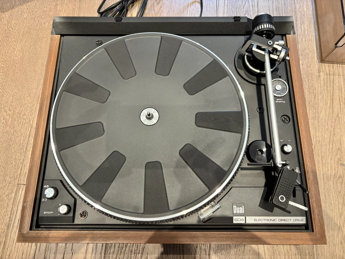 DUAL CS 604 Electronic Direct Drive Turntable - photo 2
