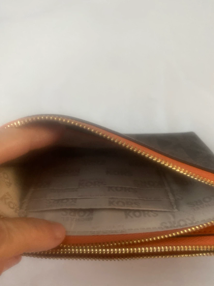Michael Kors Orange Wristlet Pouch - photo 5