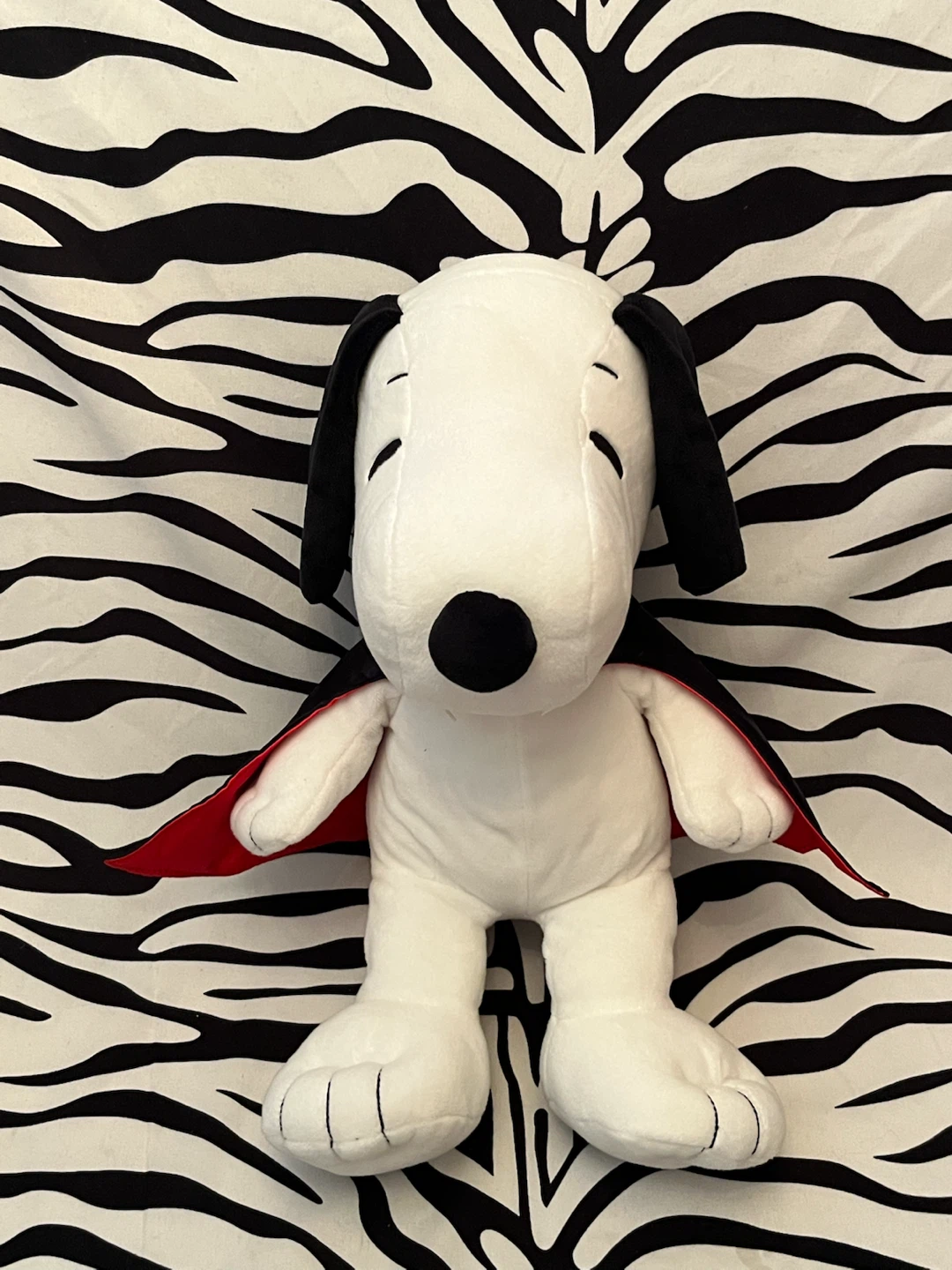 🖤 Peanuts Snoopy Halloween Count Dracula plush toy 🖤 - photo 3