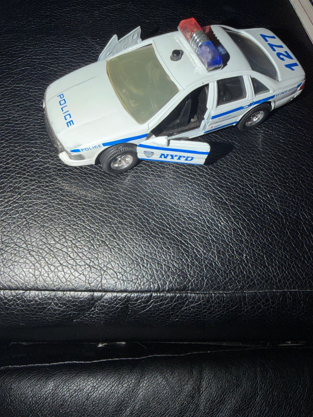 NYPD Police Toy Car - photo 3
