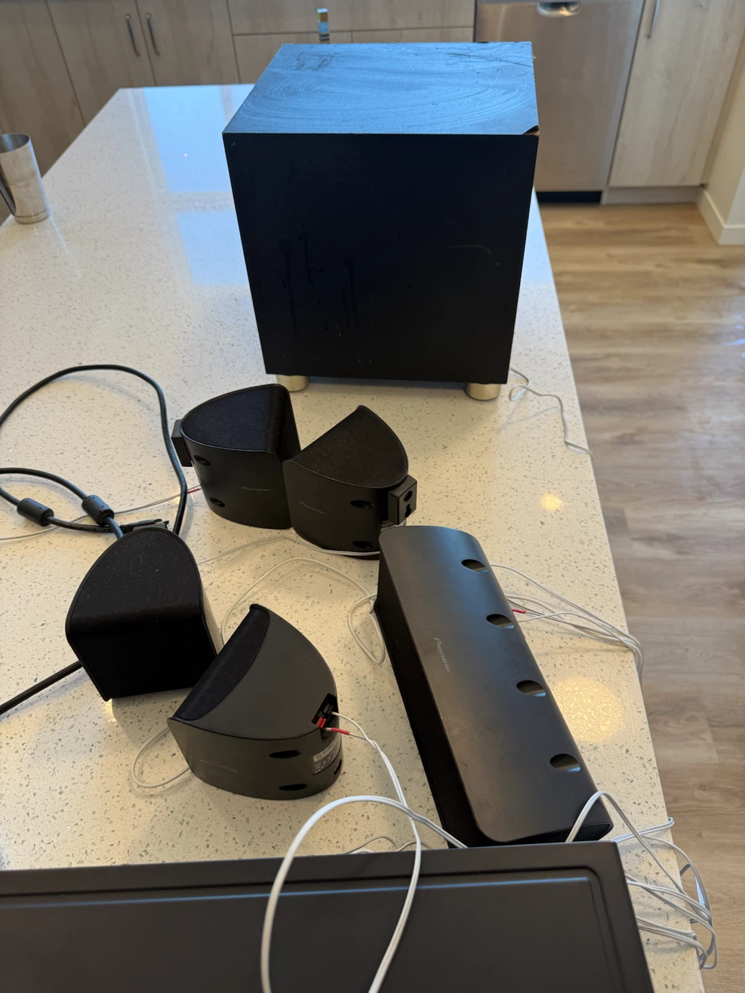 Pioneer Home Theatre System with Subwoofer - photo 2