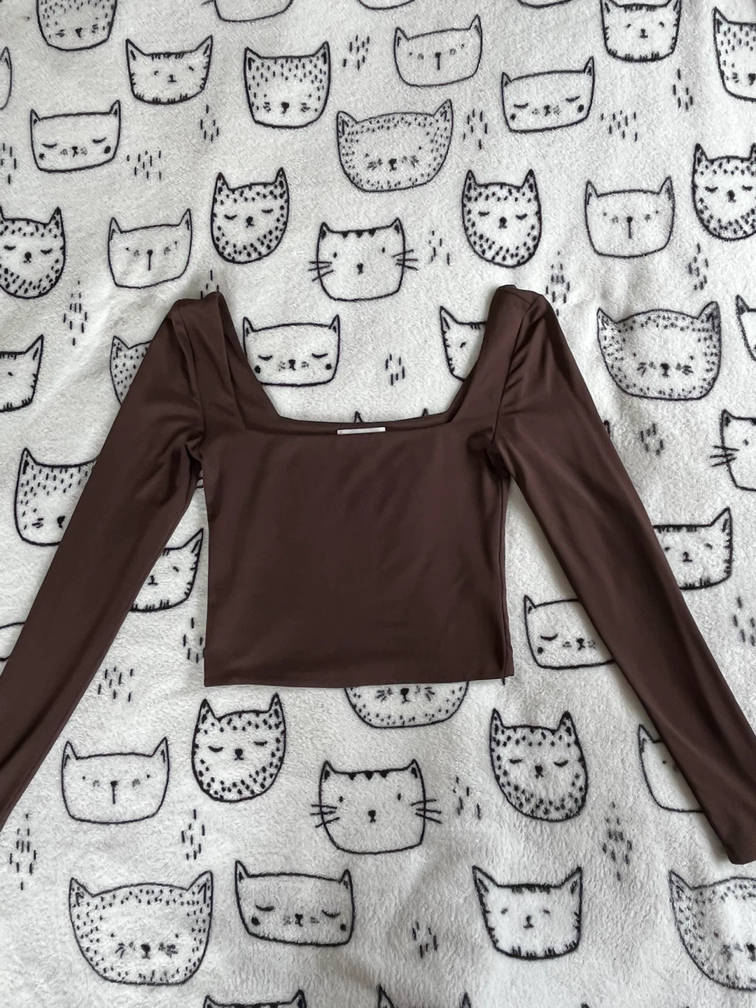 Aritzia Contour Long Sleeve Square Neck Top