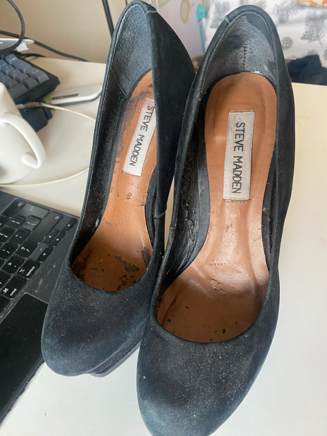 Steve Madden Black Suede High Heels - photo 4