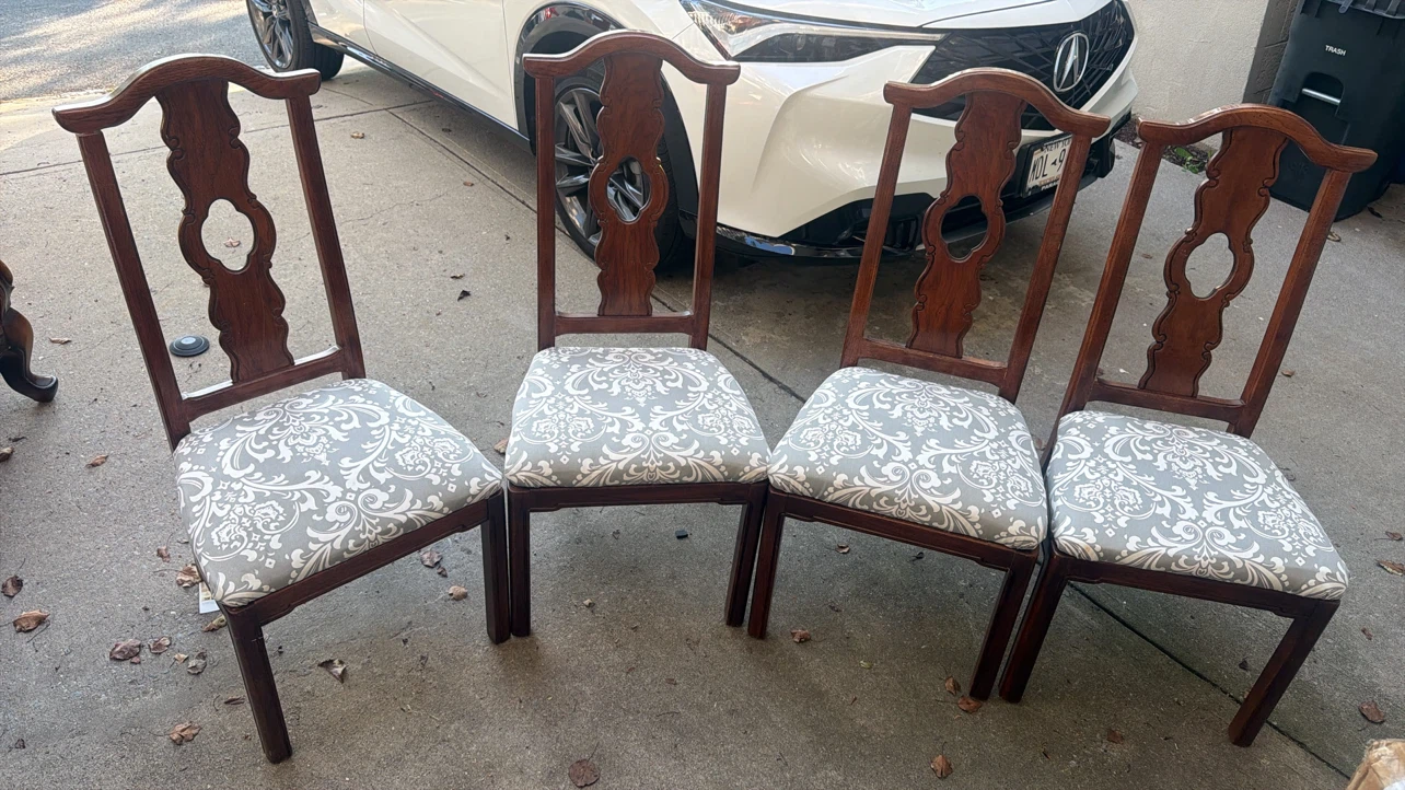 Set of 4 Wooden Dining Chairs
