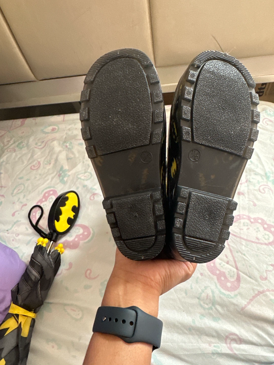 Kids Batman Rain Boots and Umbrella Set - photo 3