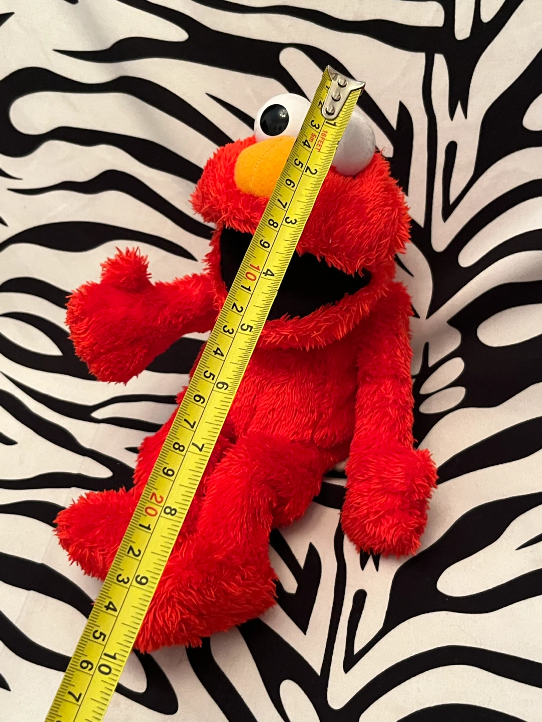 ♥️ 2012 Sesame Street Tickle Me Elmo plush doll ♥️ - photo 4