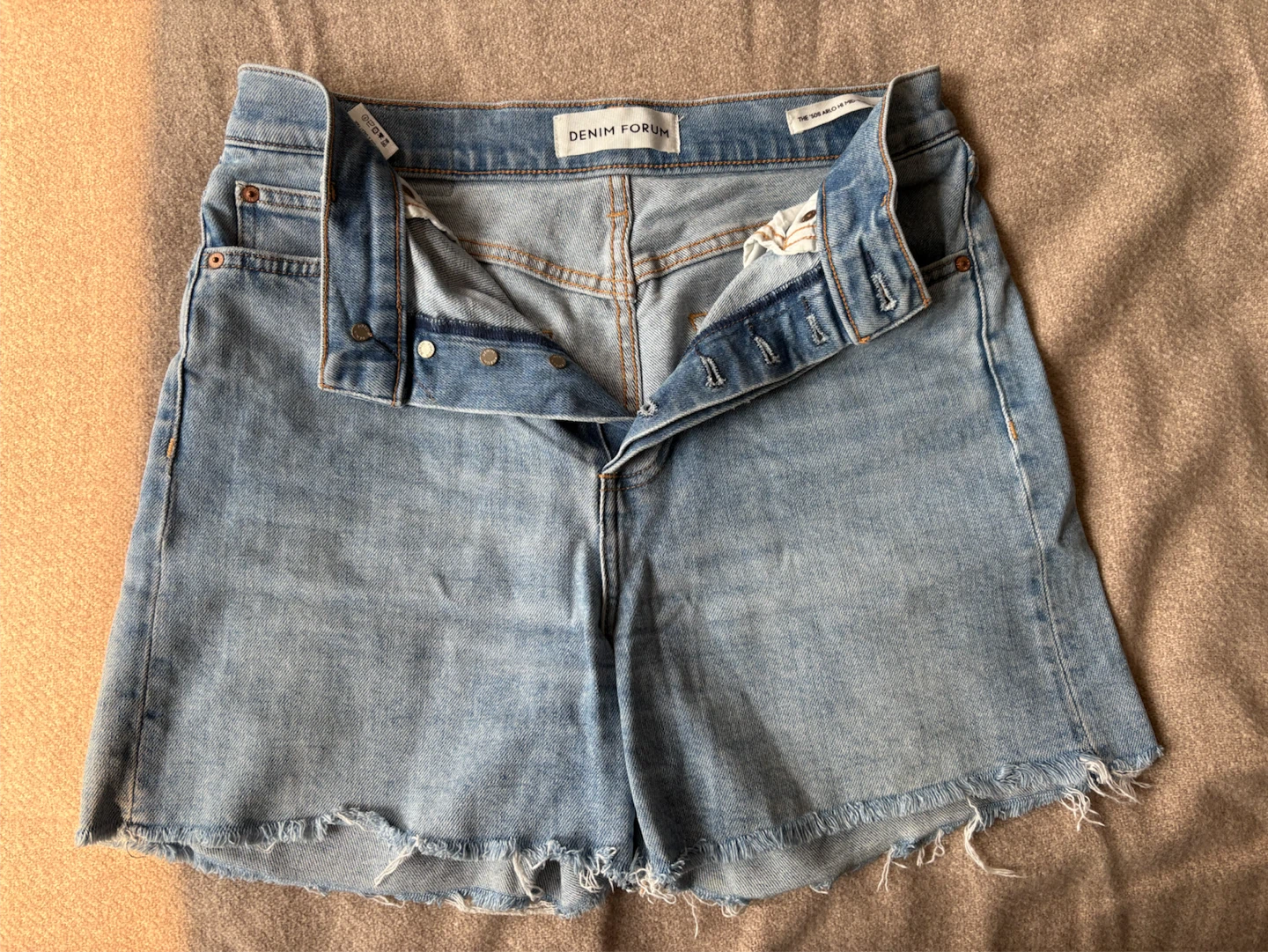 ARITZIA. Denim Forum Hi Mid-Thigh Shorts