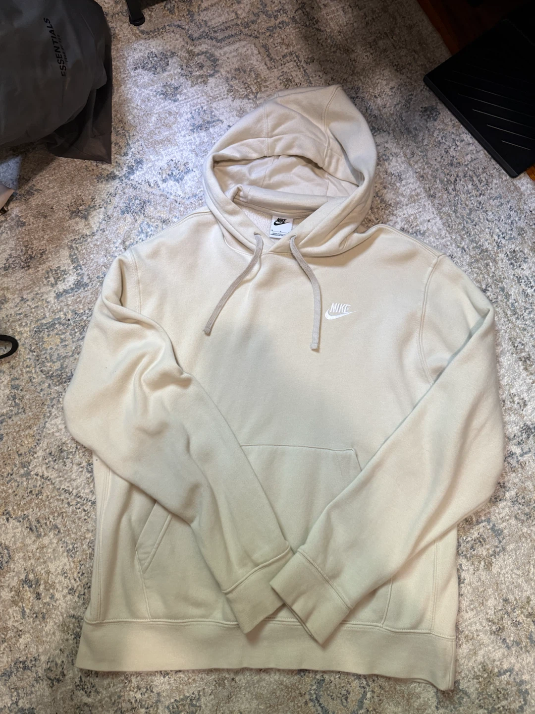 Nike Hoodie Beige Size Medium