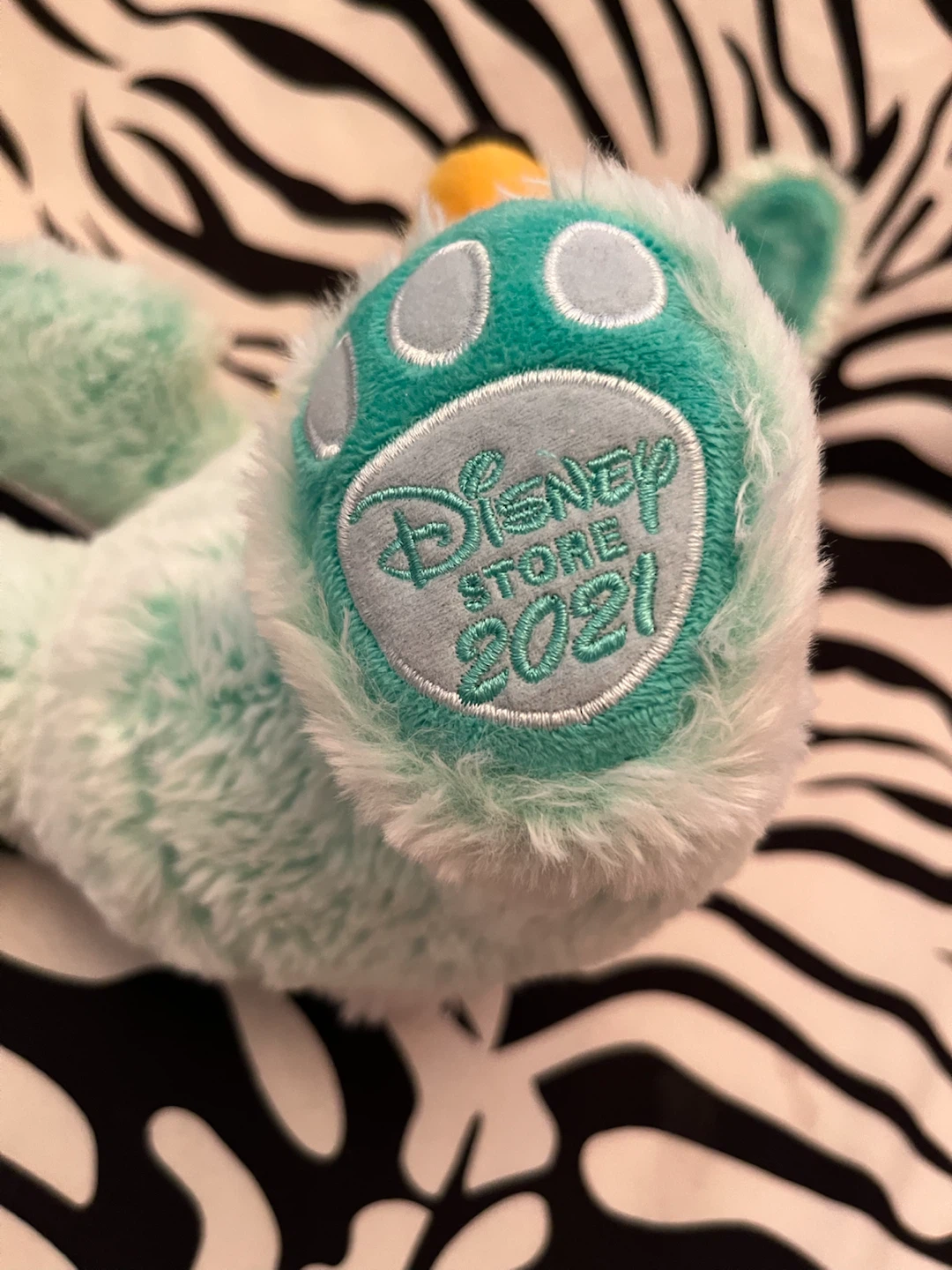 🐣 Disney Store Winnie the Pooh 2021 Easter collection Plush 🐣 - photo 4