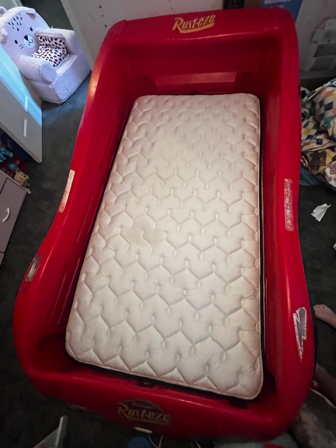 Little Tikes Lightning McQueen Race Car Toddler Bed - photo 4