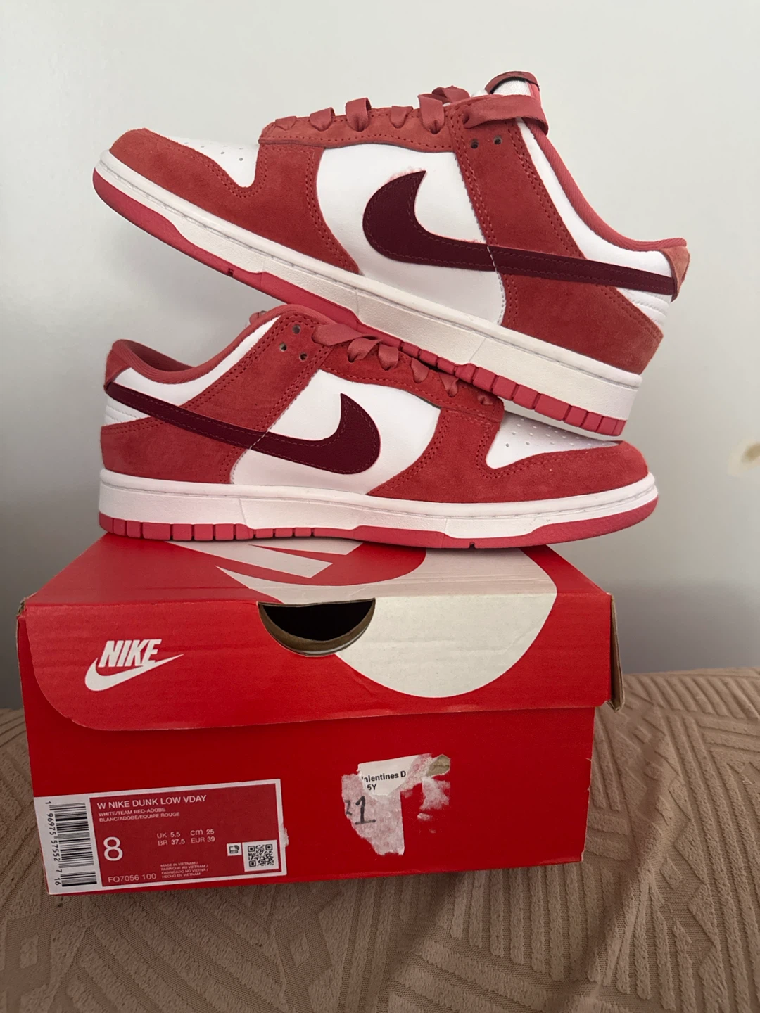 Nike Dunk Low VDAY Women's Shoes Red White Size 8 - photo 2