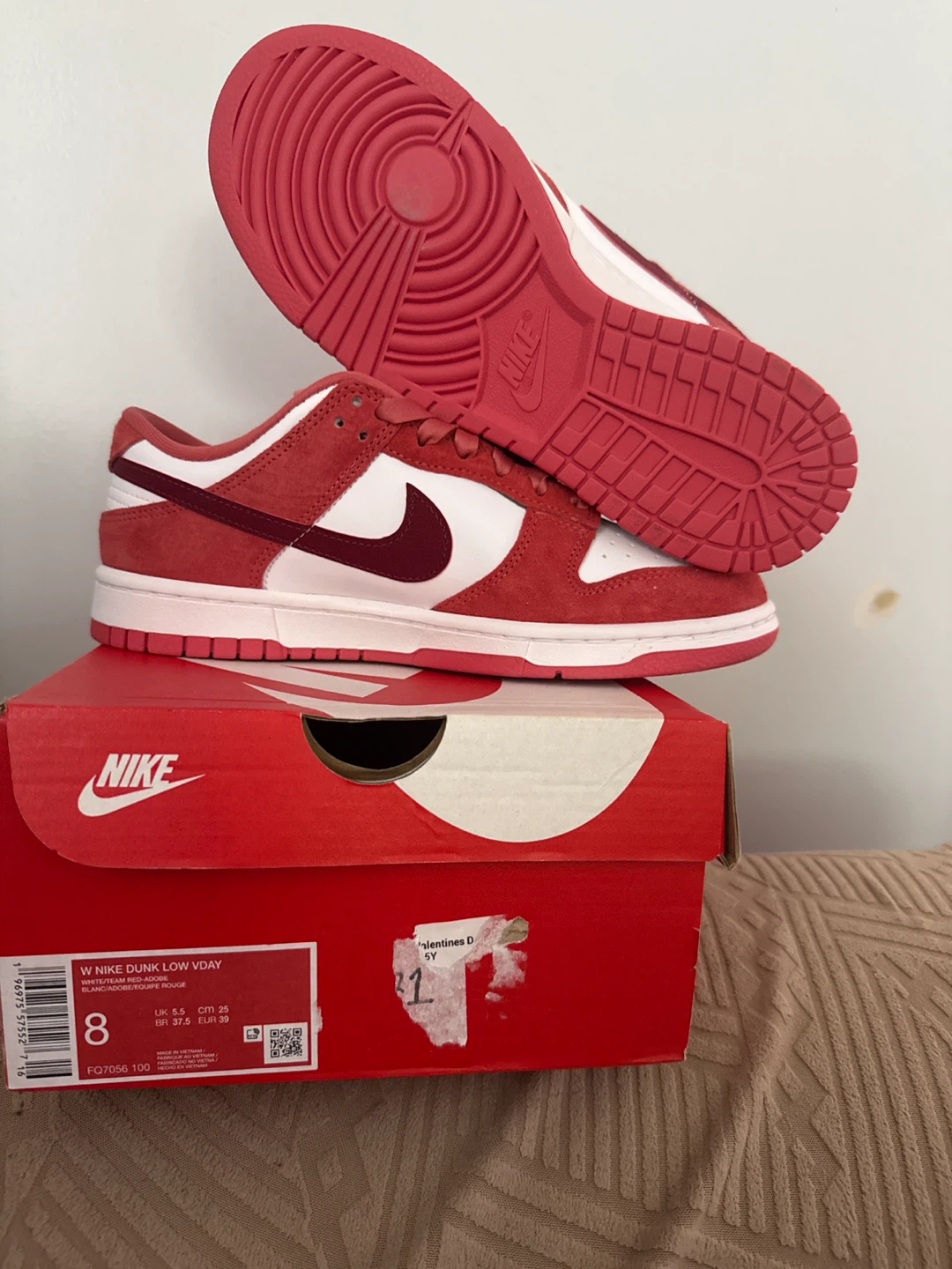 Nike Dunk Low VDAY Women's Shoes Red White Size 8 - photo 4
