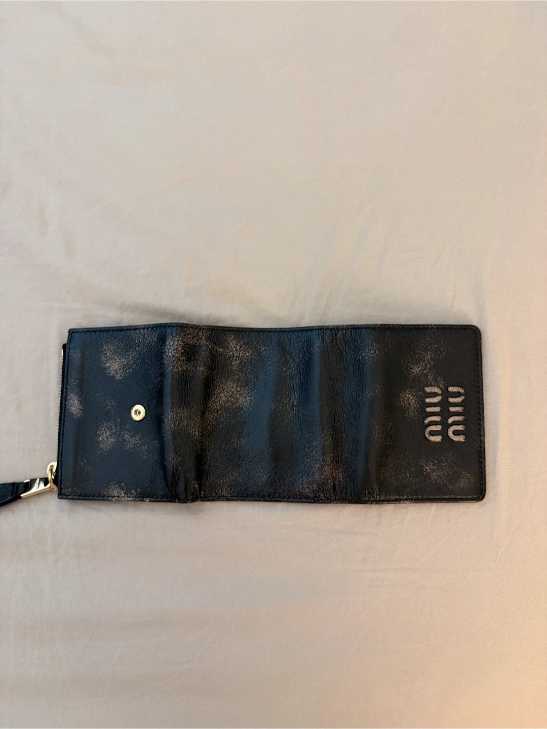 Miu Miu Tri-fold Wallet - photo 4