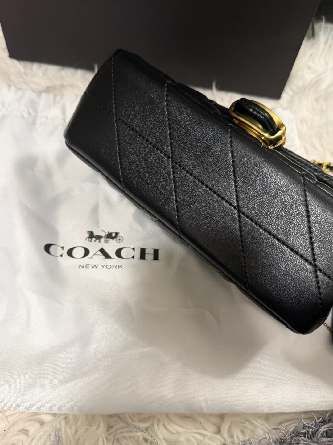 Coach Black Quilted Leather Shoulder Bag - photo 2